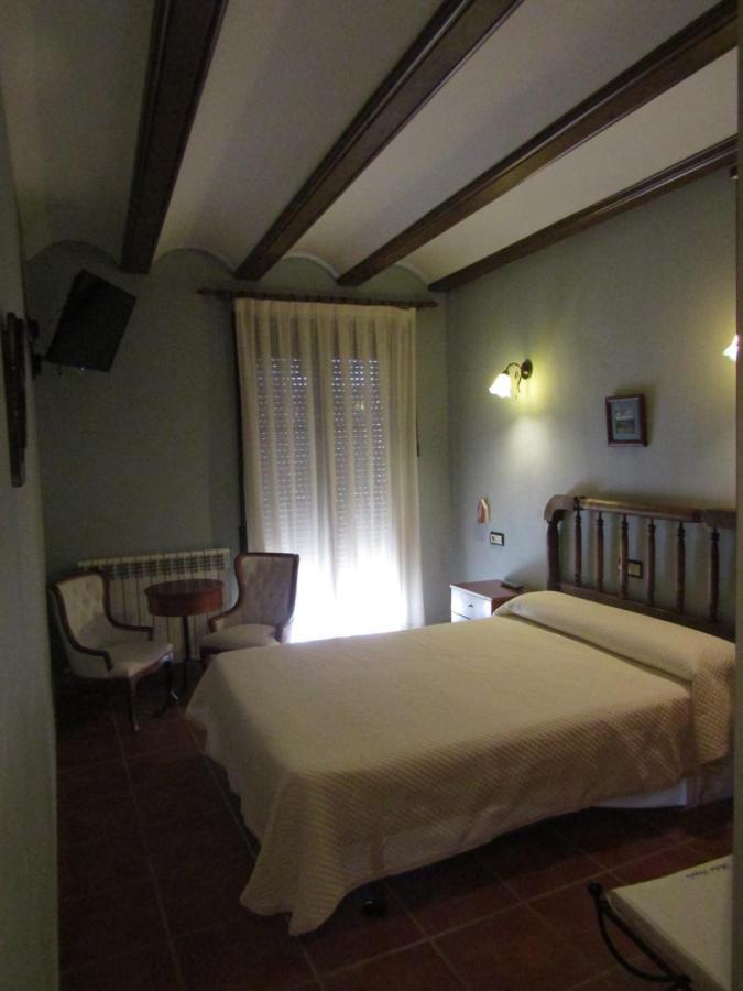 Hostal Paquita Allepuz المظهر الخارجي الصورة